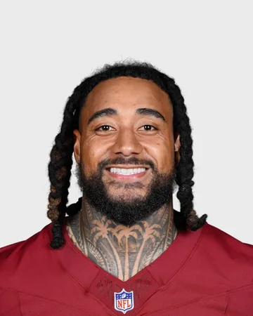 Frankie Luvu, Washington Commanders LB