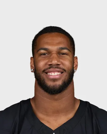 Charles Snowden, Washington Commanders DL