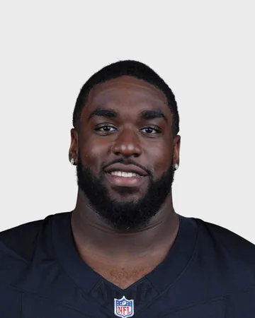 DJ Glaze, Las Vegas Raiders OL