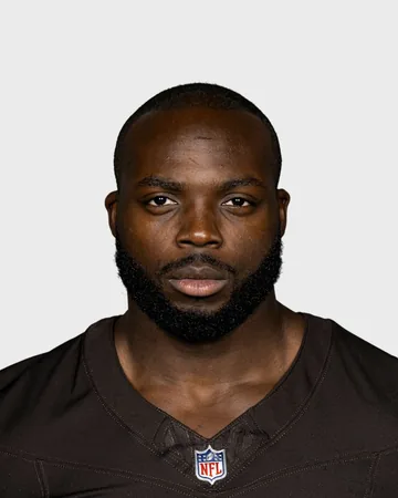 Edefuan Ulofoshio, Cleveland Browns LB
