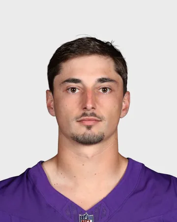 Max Brosmer, Minnesota Vikings QB